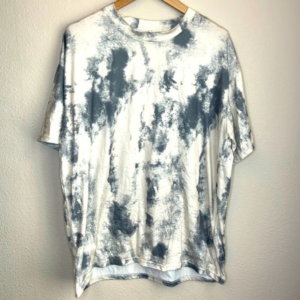 Color Sashed T shirt size M